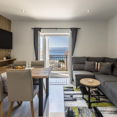 Apartments Petra Bol Eksteriør bilde